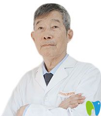 武漢冠美口腔主任侯壽安 武漢冠美口腔主任侯壽安