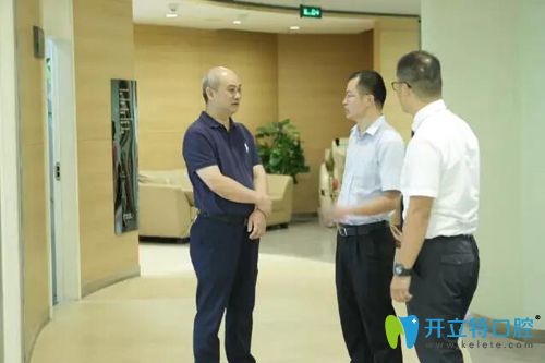 對成都極光口腔給予好評