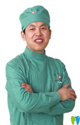 李勝剛 銀川仁堂口腔口腔主任