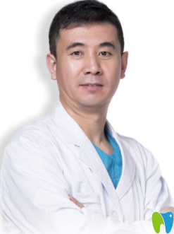 北京冠美口腔王希奇院長