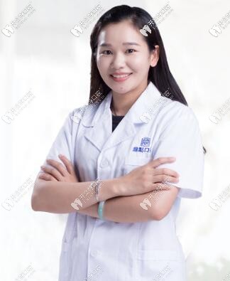 ?？谑旋埲A區(qū)鼎點口腔海秀門診部主任張思如
