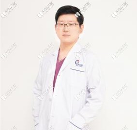 杭州雅樂(lè)口腔韋世豪