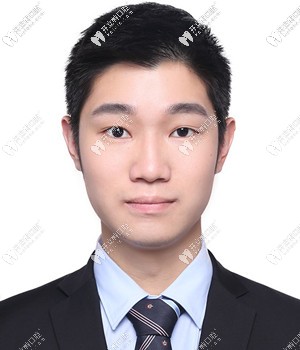 長寧區(qū)名苑齒科主治醫(yī)生許瀚升