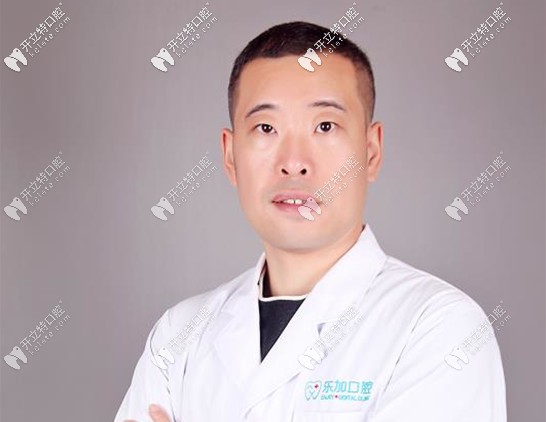 沈陽(yáng)樂(lè)加口腔李春哲醫(yī)生