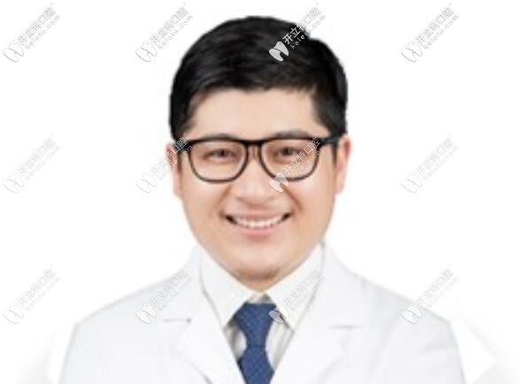寧波鄞州牙壹家口腔門診部 鄭勝