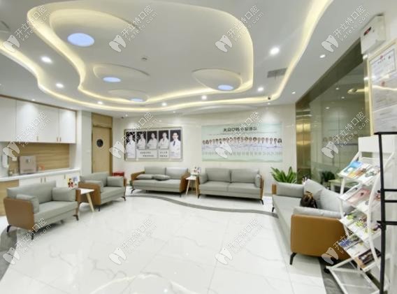 <!--<i data=20240703-sp></i>-->門(mén)診休息區(qū)環(huán)境